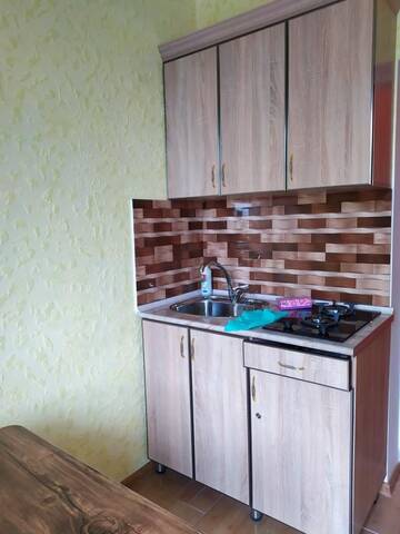 Фото номера Двухместный номер с 1 кроватью и балконом Мини-отель Shinuhayr Inn г. Shinuhayr 2